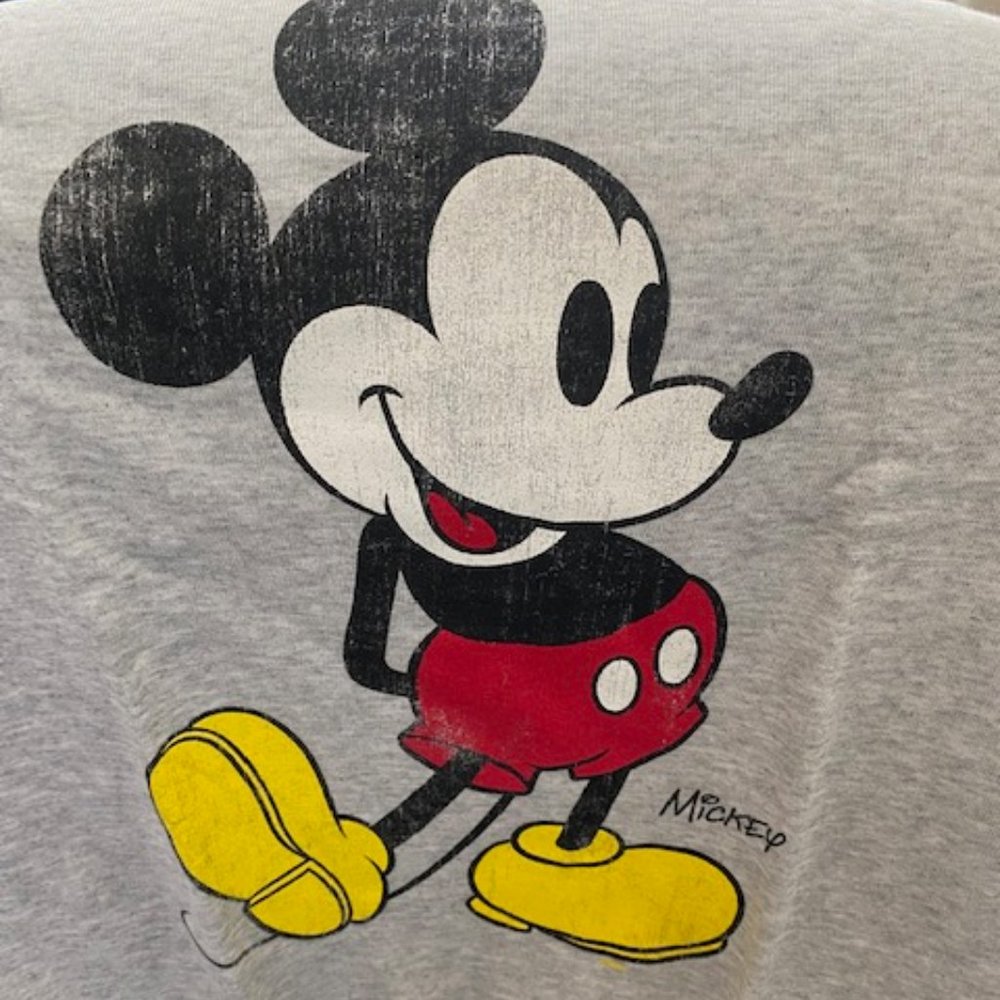 Disney Men's Mickey Mouse Classic Kick Sweatshirt; Medium, Heather Grey